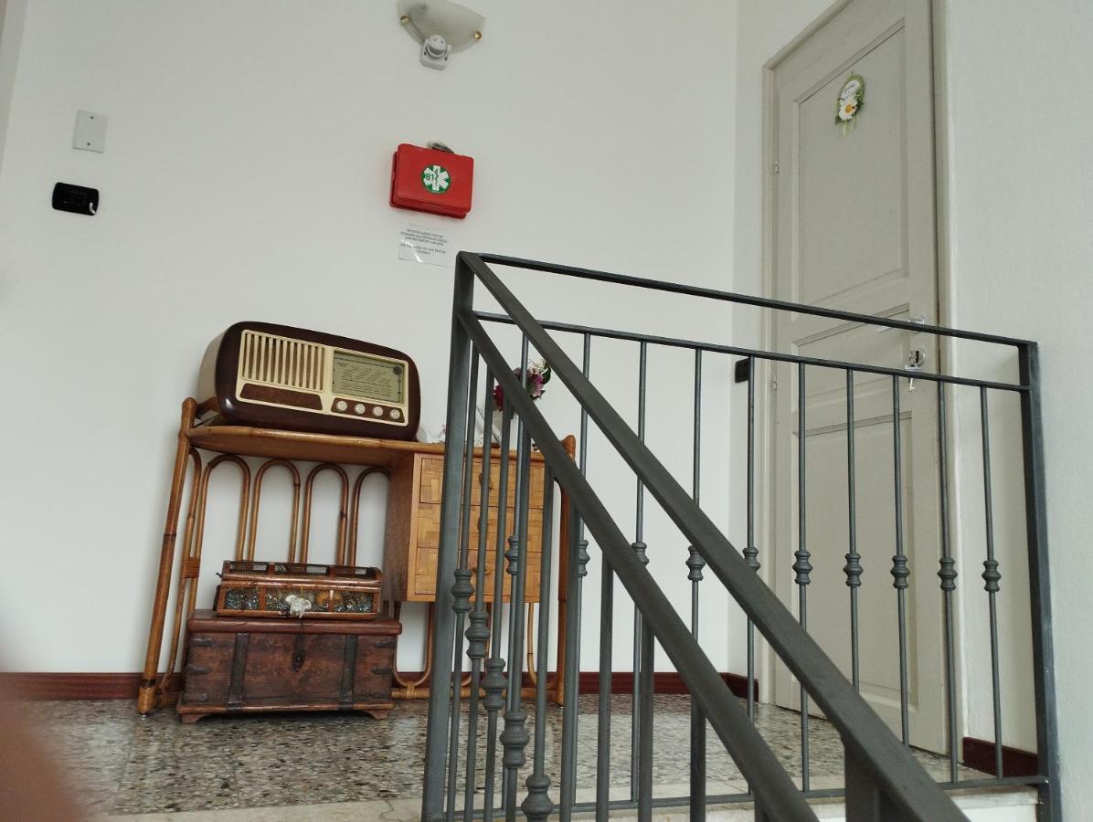 Villa Casa Orisca Lesa Exterior foto